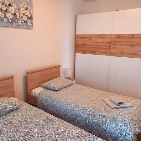 Apartment V&s Pula
